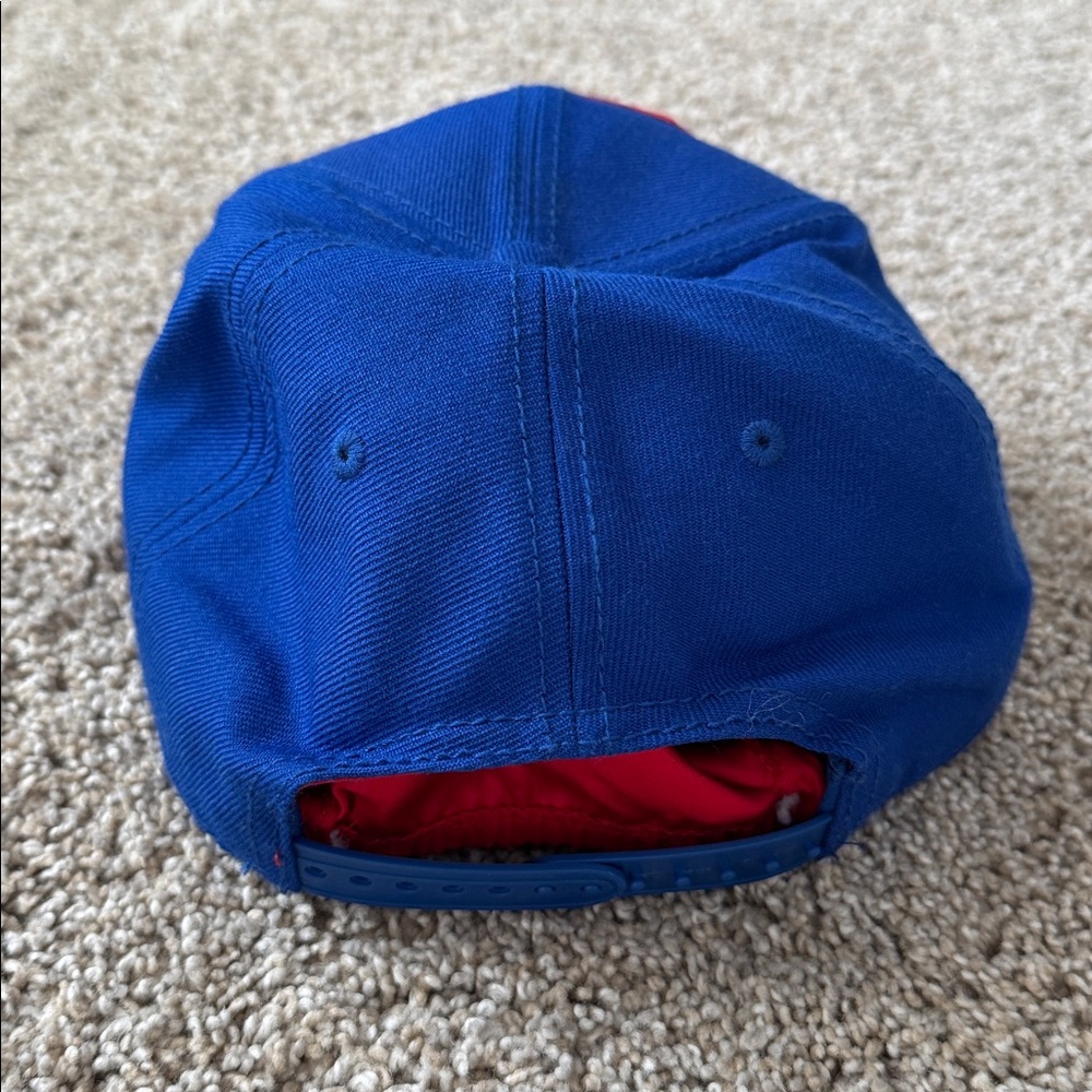 Superman Snapback With Cape - Picture 11 of 11